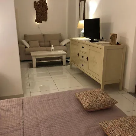 Elegante Monolocale Al Centro Del Paese * Teulada