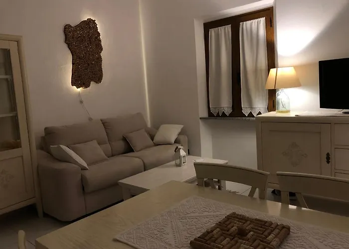 Апартаменты Elegante Monolocale Al Centro Del Paese Теулада